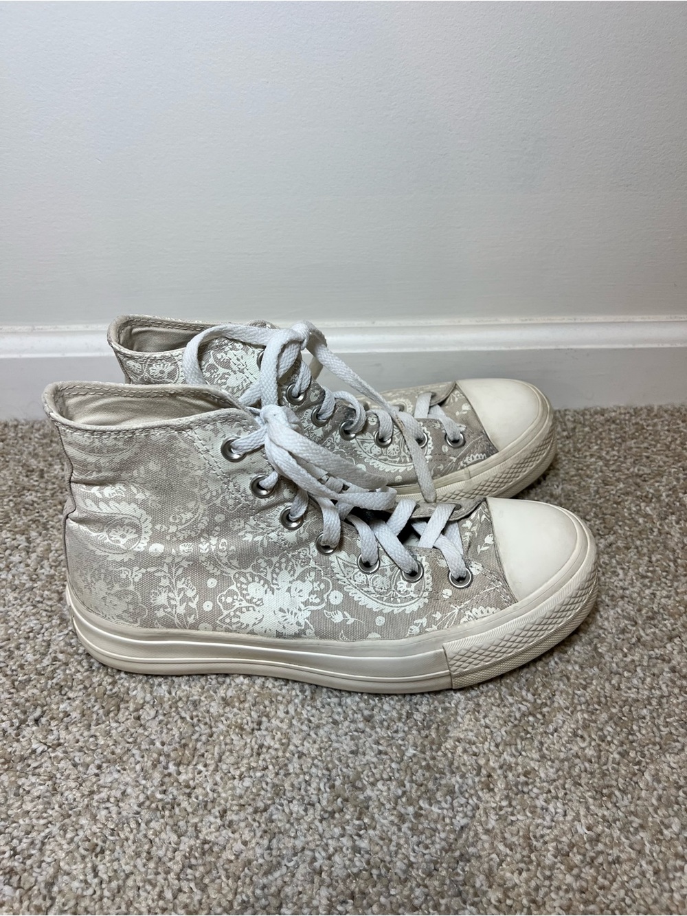 Converse Cream Paisley Pattern High-Top Canvas Sneakers